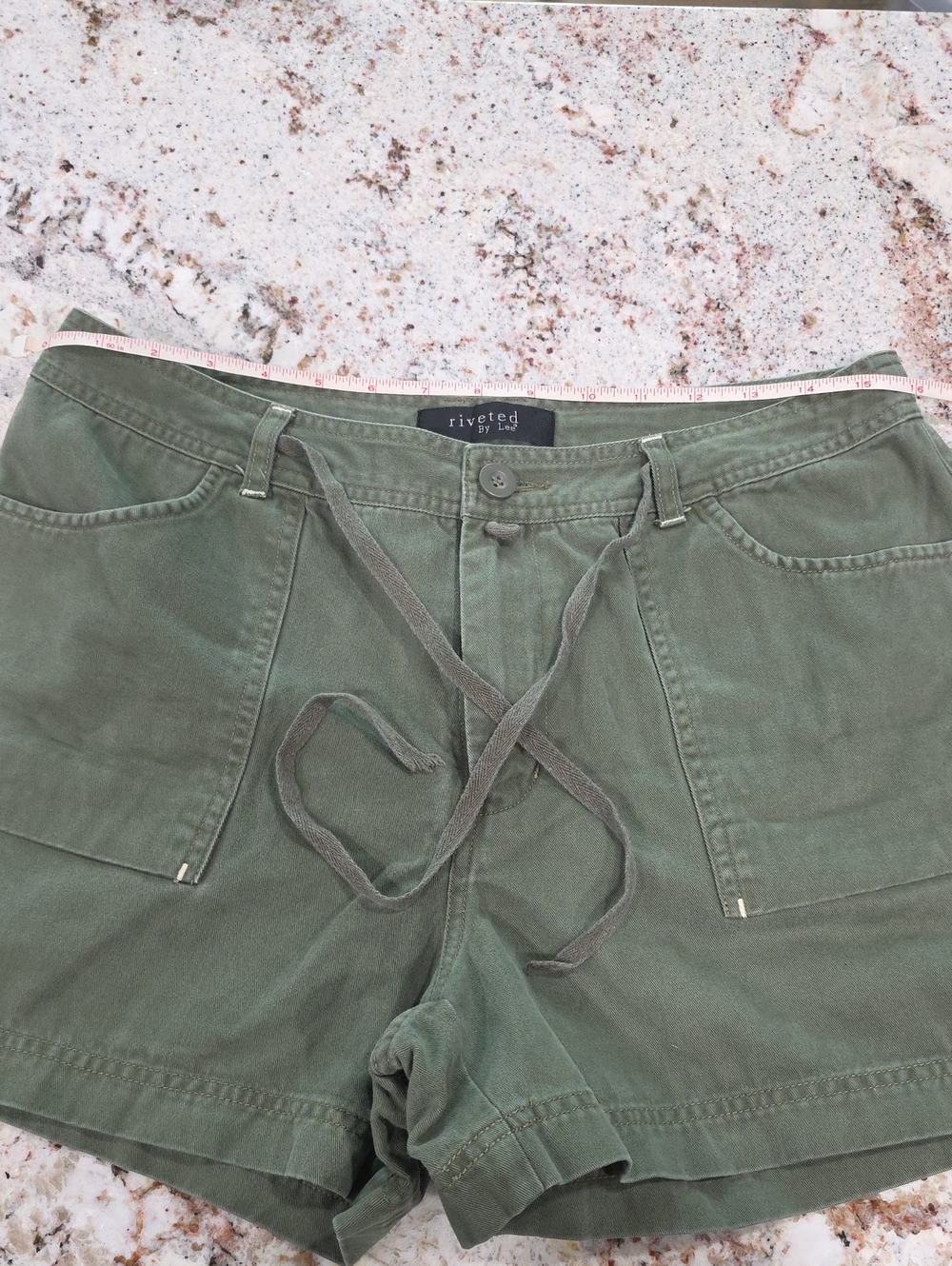 Riveted by Lee – Riveted Olive Green Cargo Shorts with Drawstring - 12M